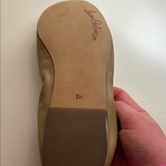 Sam Edelman Beige Ballet Flats with Bow - Picture 2 of 2